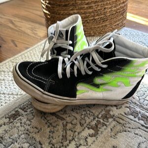 Men’s preowned vans size 8.5